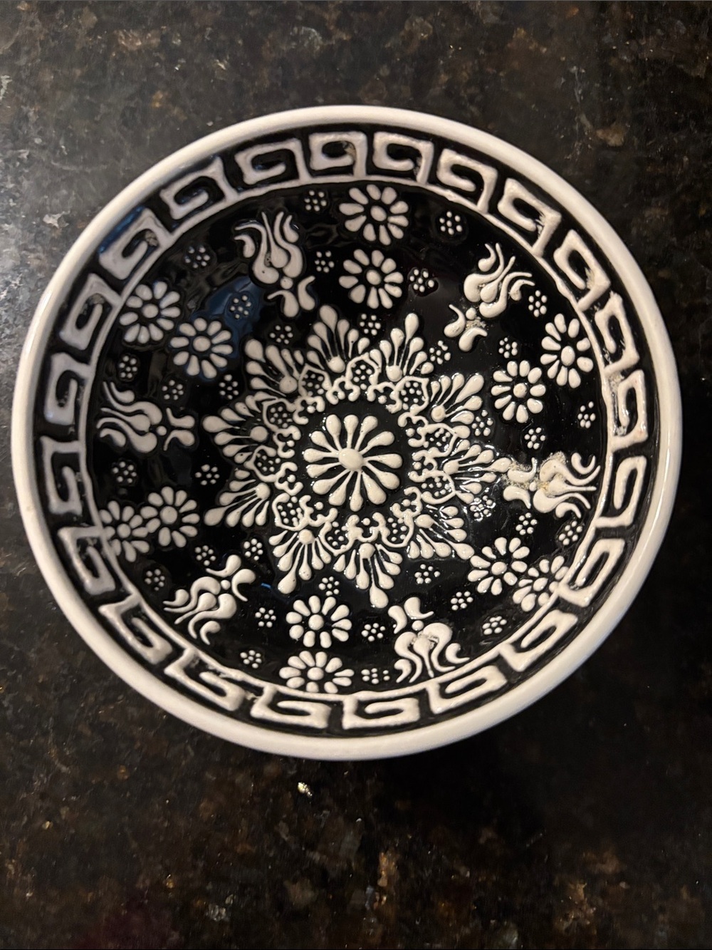 Hand-made Black and White Decorative Ceramic Bowl - Brand Unbranded